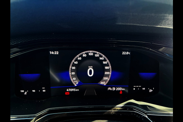 Volkswagen Polo 1.0 TSI Polo Carplay_18''LMV_PDC v+a_Airco