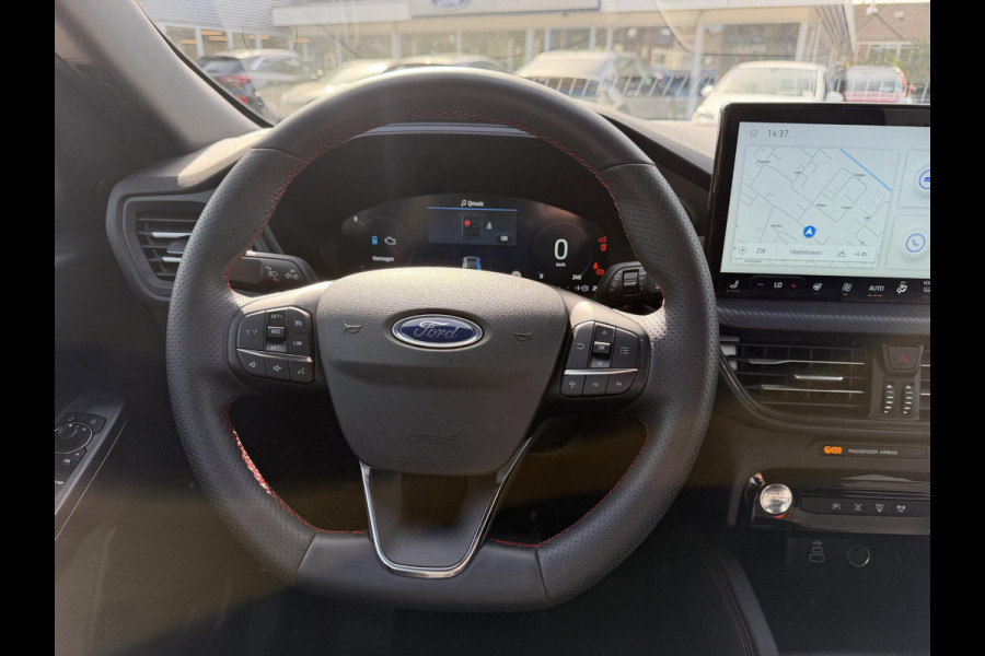 Ford Kuga 2.5 PHEV ST-Line | Wegklapbare trekhaak | Winter Pack | Camera | Navigatie