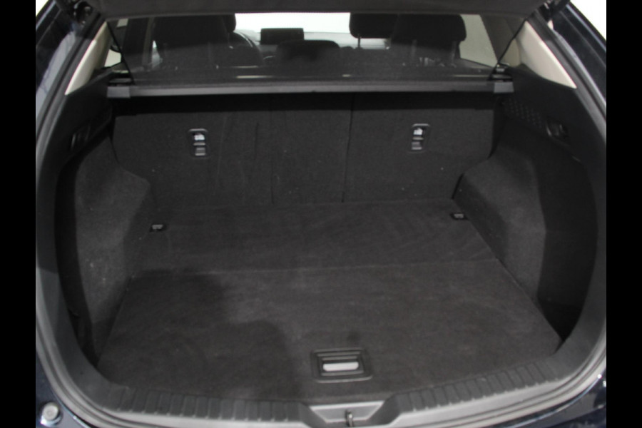 Mazda CX-5 2.0 SkyActiv-G 165pk Automaat Exclusive-Line Navigatie Climate control Adaptieve cruise control Parkeersensoren 360* camera Keyless Verwarmde voorstoelen Stuurverwarming LED Navigatie HUD Bose geluidsinstallatie Apple Carplay/ Android Auto