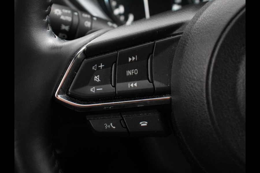 Mazda CX-5 2.0 SkyActiv-G 165pk Automaat Exclusive-Line Navigatie Climate control Adaptieve cruise control Parkeersensoren 360* camera Keyless Verwarmde voorstoelen Stuurverwarming LED Navigatie HUD Bose geluidsinstallatie Apple Carplay/ Android Auto