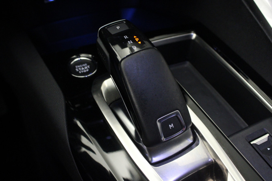 Peugeot 3008 1.2 PureTech Allure |Navi|Camera|
