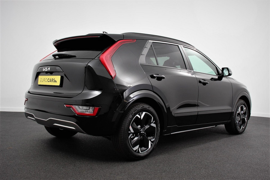 Kia Niro EV DynamicPlusLine 64.8 kWh Nieuw Model! Navigatie Half Leder Schuif-kantel dak Electrisch bedienbare achterklep DAB Led Camera