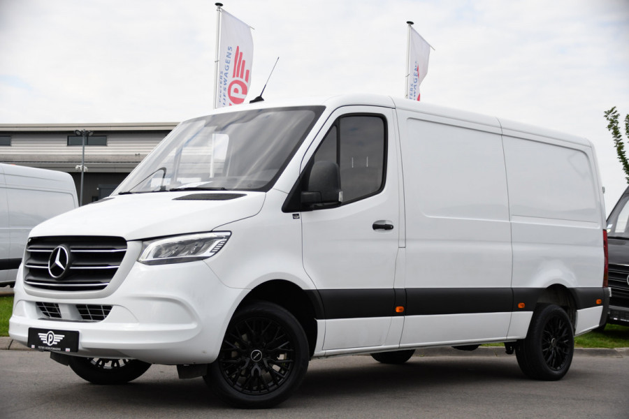 Mercedes-Benz Sprinter 319 1.9 CDI L2H1 RWD PB Edition Camera, Carplay, 190pk, LED, Trekhaak, 10,5'' Mbux, Automaat, Clima, NAVI, Uniek!