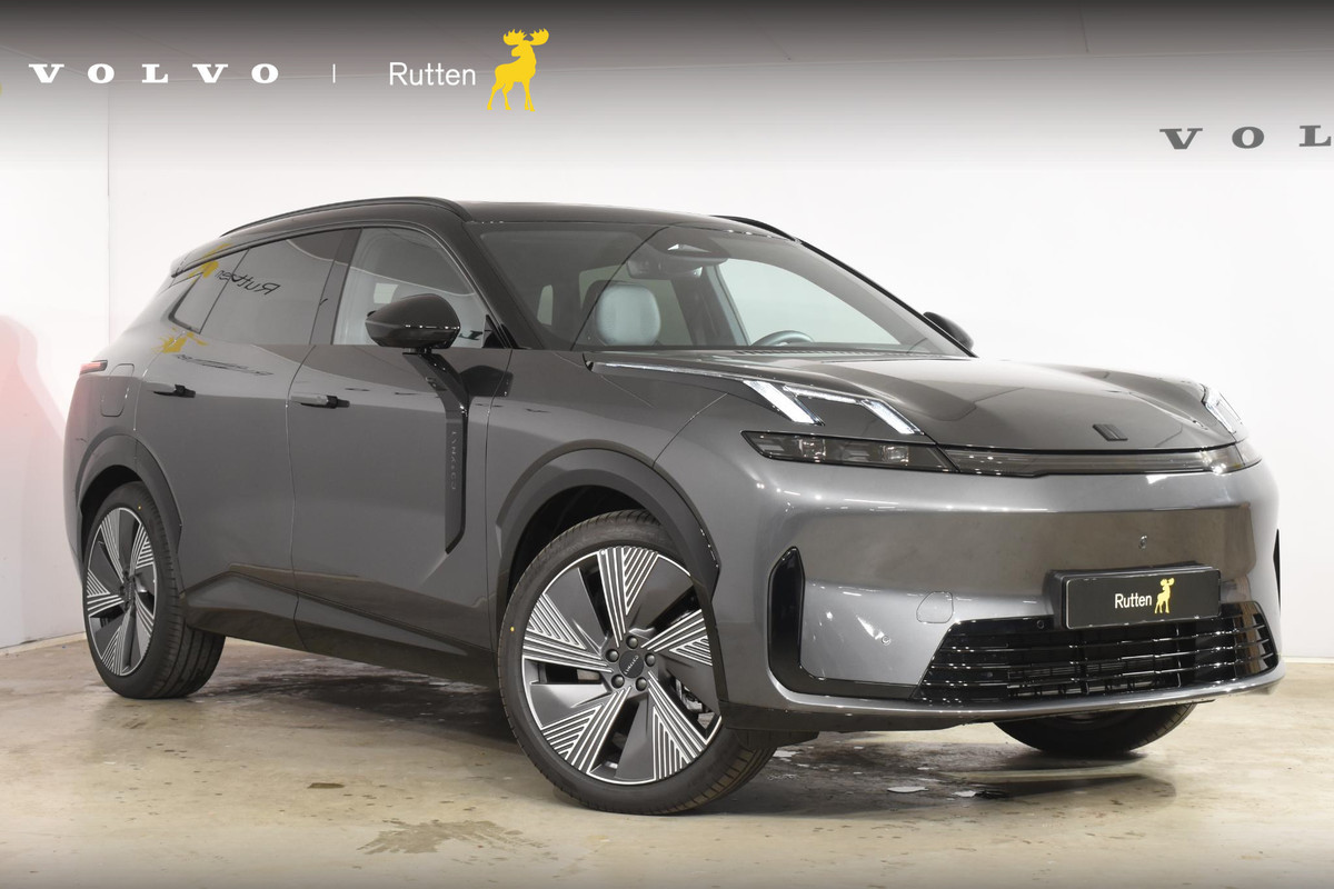 Lynk & Co 08 350PK Automaat More / Stoelventilatie / Massage / Adaptieve cruise control / Panoramadak / Stoelverwarming / Harman Kardon audio / Apple carplay / Parkeersensoren met 360 camera / Elektrische stoelen / BLIS