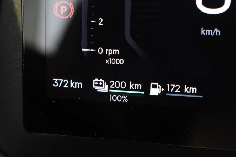 Lynk & Co 08 350PK Automaat More / Stoelventilatie / Massage / Adaptieve cruise control / Panoramadak / Stoelverwarming / Harman Kardon audio / Apple carplay / Parkeersensoren met 360 camera / Elektrische stoelen / BLIS