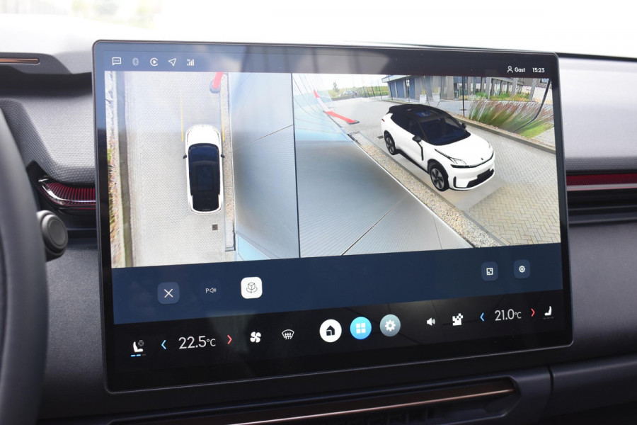 Lynk & Co 08 350PK Automaat More / Stoelventilatie / Massage / Adaptieve cruise control / Panoramadak / Stoelverwarming / Harman Kardon audio / Apple carplay / Parkeersensoren met 360 camera / Elektrische stoelen / BLIS