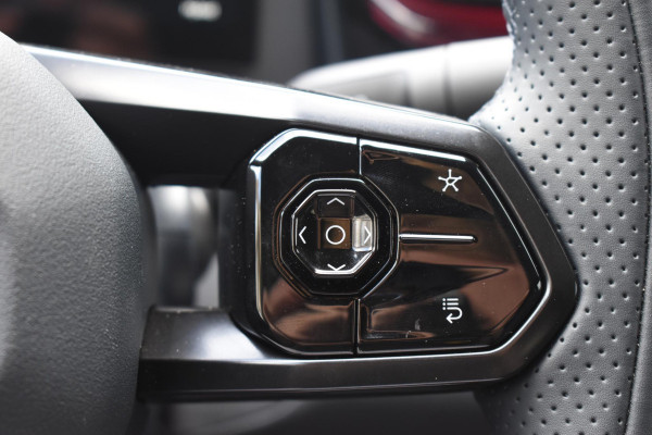 Lynk & Co 08 350PK Automaat More / Stoelventilatie / Massage / Adaptieve cruise control / Panoramadak / Stoelverwarming / Harman Kardon audio / Apple carplay / Parkeersensoren met 360 camera / Elektrische stoelen / BLIS