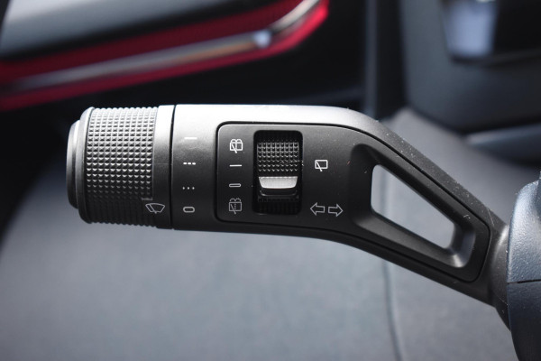 Lynk & Co 08 350PK Automaat More / Stoelventilatie / Massage / Adaptieve cruise control / Panoramadak / Stoelverwarming / Harman Kardon audio / Apple carplay / Parkeersensoren met 360 camera / Elektrische stoelen / BLIS