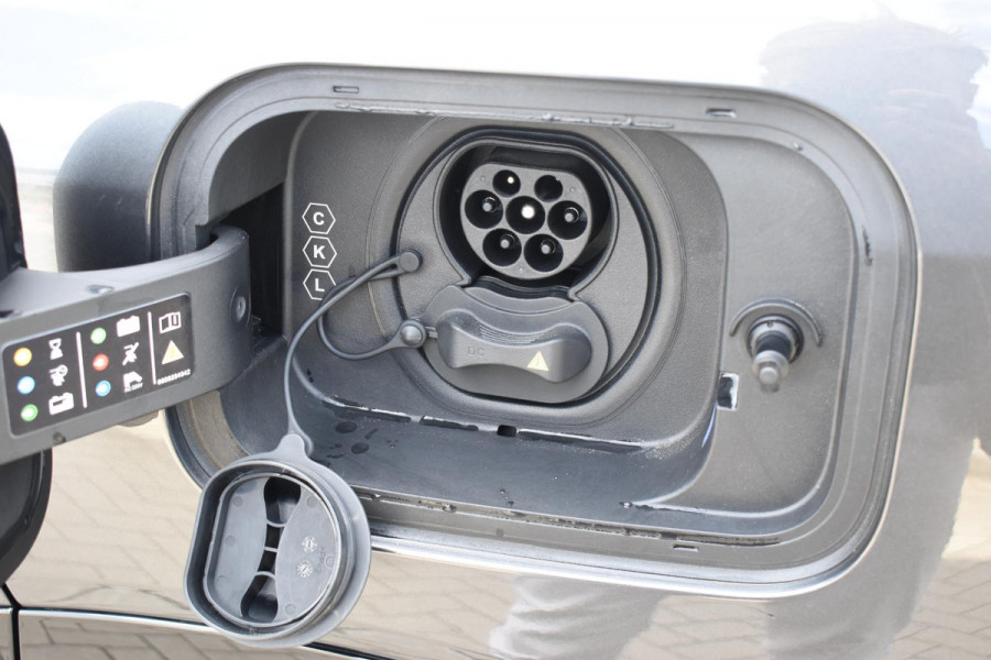Lynk & Co 08 350PK Automaat More / Stoelventilatie / Massage / Adaptieve cruise control / Panoramadak / Stoelverwarming / Harman Kardon audio / Apple carplay / Parkeersensoren met 360 camera / Elektrische stoelen / BLIS