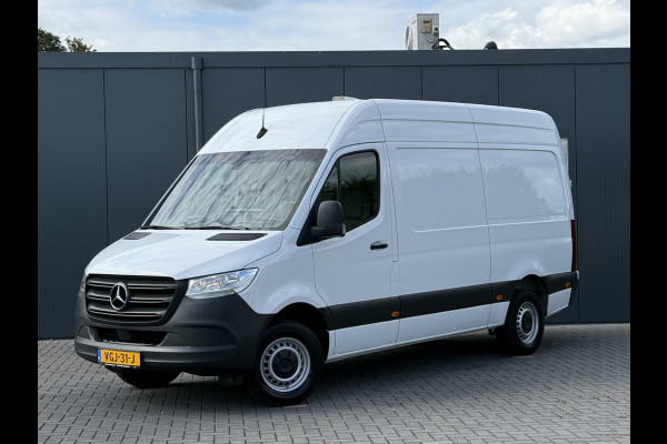Mercedes-Benz Sprinter 316 CDI 164 PK AUTOMAAT / L2H2 / HYDR. LAADKLEP / AFNEEMBARE 2.8 TONS TREKHAAK / CAMERA / 1e EIG.
