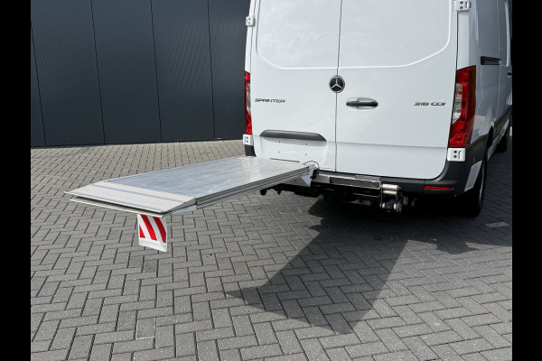 Mercedes-Benz Sprinter 316 CDI 164 PK AUTOMAAT / L2H2 / HYDR. LAADKLEP / AFNEEMBARE 2.8 TONS TREKHAAK / CAMERA / 1e EIG.