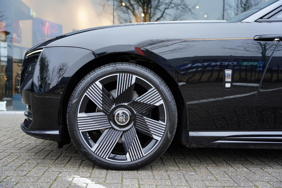 Rolls-Royce Spectre AWD