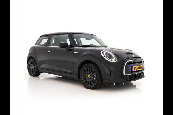 MINI Electric MINI Yours 33 kWh [3-Fase-11kW] {SoH-96%} (INCL-BTW) Aut. *HEATPUMP | LEATHER-ALCANTARA | FULL-LED | NAVI-FULLMAP | SPORTSEATS | AMBIENTLIGHT | DIGI-COCKPIT | DAB+ | ECC | PDC | CRUISE | 16''ALU*