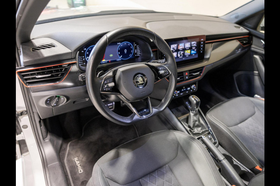 Škoda Kamiq 1.0 TSI Sport Business / 110pk / Panorama dak / Achteruitrij camera / Stoelverwarming /