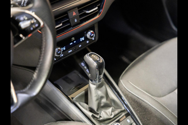 Škoda Kamiq 1.0 TSI Sport Business / 110pk / Panorama dak / Achteruitrij camera / Stoelverwarming /