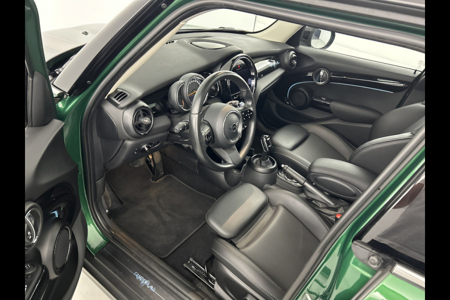 MINI 5-deurs 1.5 Cooper Camden /Panodak/Leder/Carplay/Cruise control