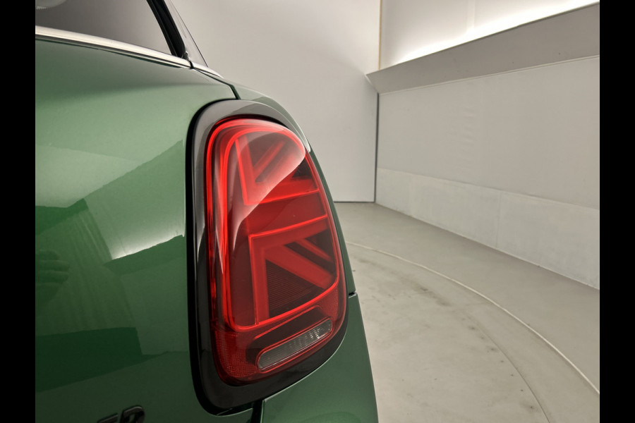 MINI 5-deurs 1.5 Cooper Camden /Panodak/Leder/Carplay/Cruise control