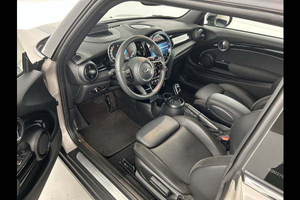 MINI 3-deurs 1.5 Cooper MINI Classic /Panodak/HUD/Cruise/stoelV/Keyless