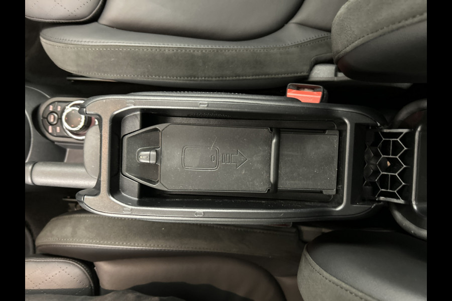 MINI 3-deurs 1.5 Cooper MINI Classic /Panodak/HUD/Cruise/stoelV/Keyless