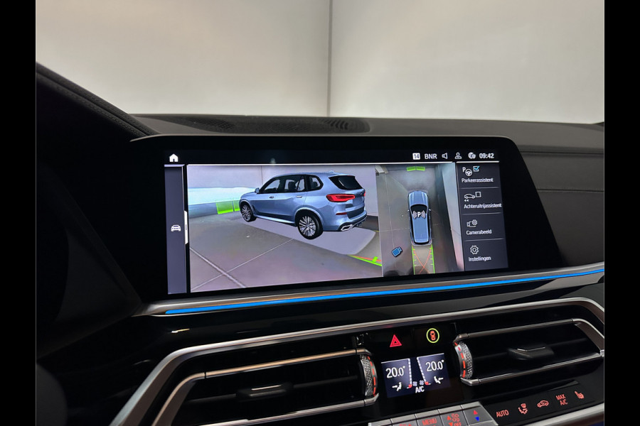 BMW X5 45e M-Performance Seats | 360 View | Panorama | ACC | Kristal pook | Head-Up | Laser-LED | Memory | Harman-Kardon | Keyless-Go | Trekhaak | Drive Assist Pro. | Leder | 4-Zone Clima | Standkachel | Rijklaarprijs & Bovag garantie | Carplay | Draadloos Laden | DAB | Sfeerverlichting |