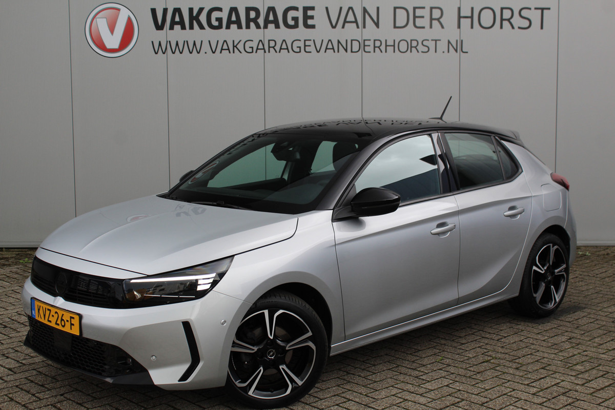 Opel Corsa 1.2-75pk Sport. In nieuwstaat verkerende Opel Corsa ! Autm. airco, cruise control, Apple Carplay/Android auto, Camera, LED verl., side- en lane assist, Stoel- en stuurwiel verwarming, Panoramadak, Parkeersensoren etc.