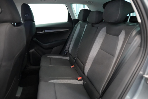 Škoda Karoq 1.6 TDI Style Business Cruise/Climate VCP Carplay Navi Automaat