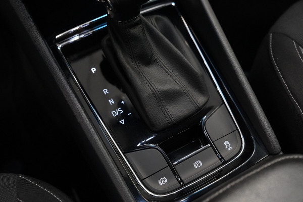 Škoda Karoq 1.6 TDI Style Business Cruise/Climate VCP Carplay Navi Automaat