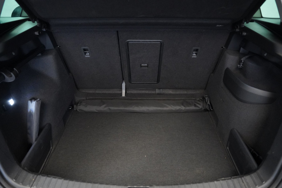 Škoda Karoq 1.6 TDI Style Business Cruise/Climate VCP Carplay Navi Automaat