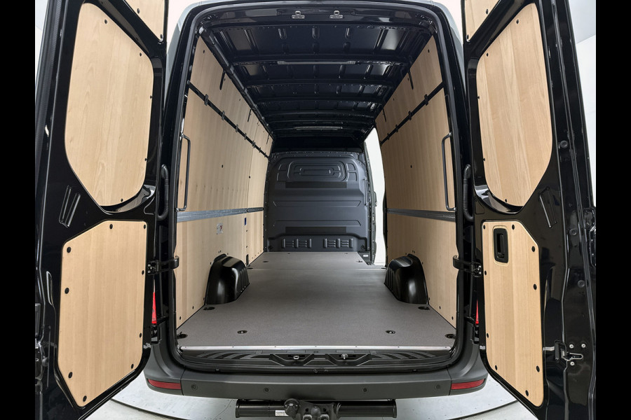 Mercedes-Benz Sprinter 317 CDI L3H2 Pro Navigatie Trekhaak Stoel en stuurverwarming Parkeerpakket Betimmering