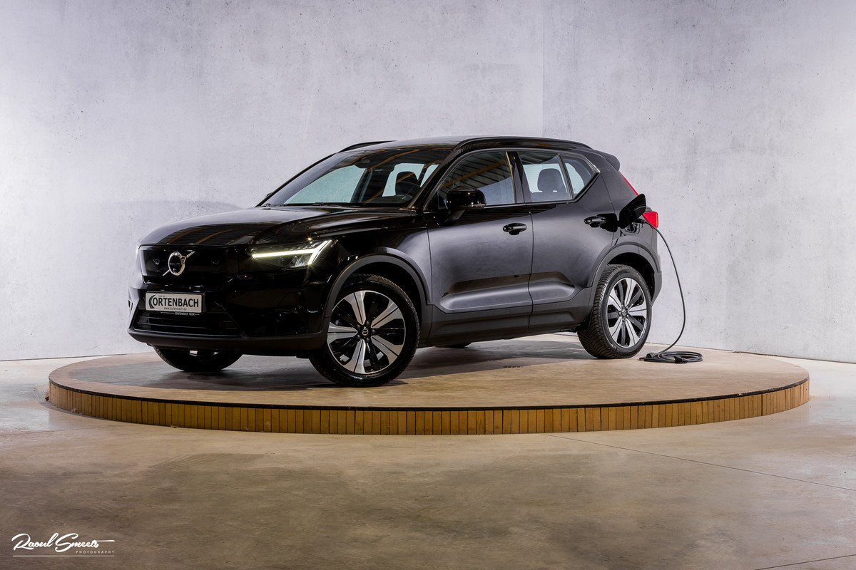 Volvo XC40 Recharge Ultimate 70 kWh | Adaptieve cruise | Panoramadak | Memory | Blis | Harman Kardon |