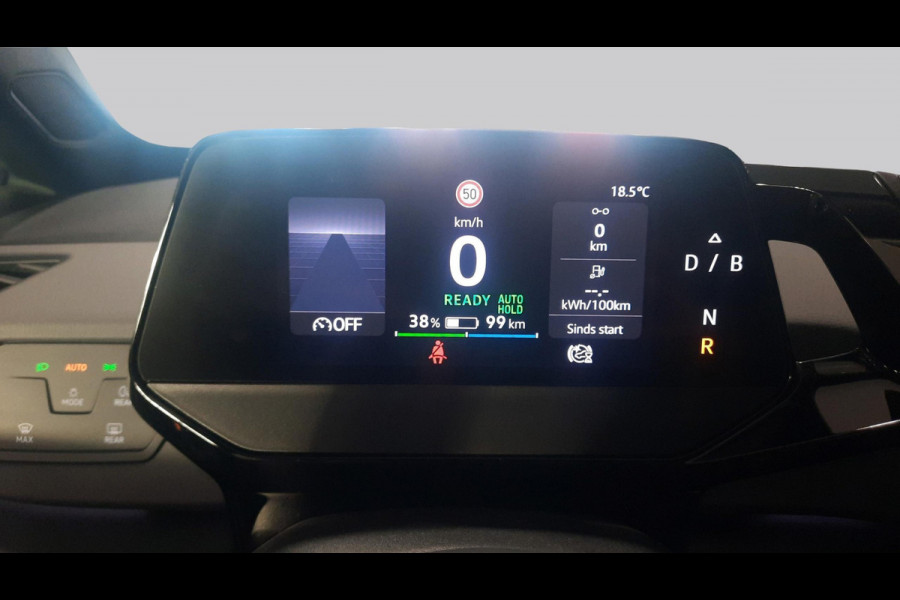 Volkswagen ID.3 45 kWh Pure SOH 89% | App Connect | Navigatie | 18" | Privacy Glass | Demo TH