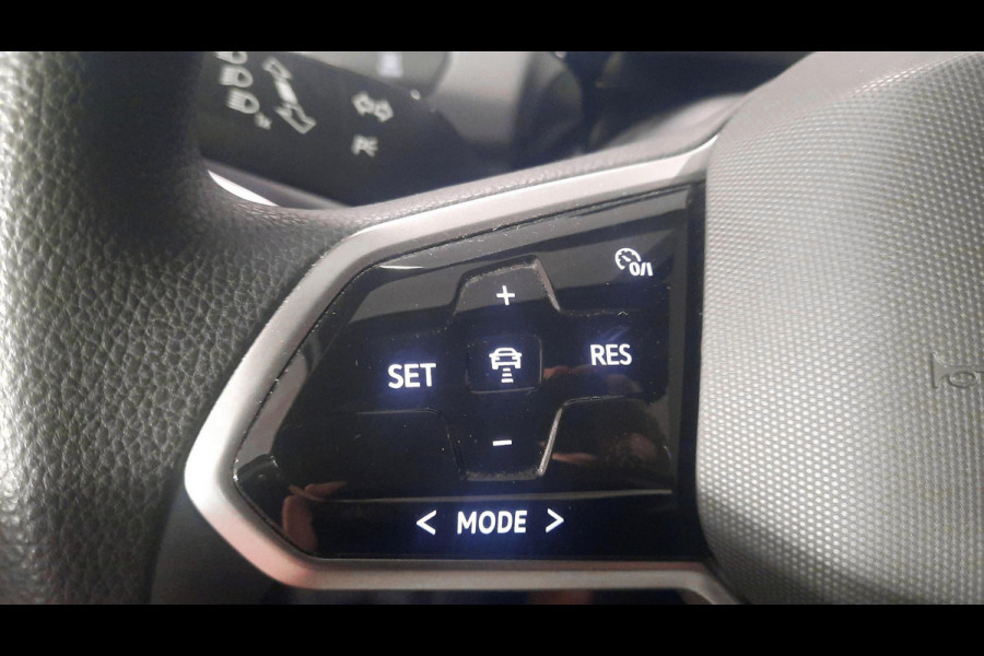 Volkswagen ID.3 45 kWh Pure SOH 89% | App Connect | Navigatie | 18" | Privacy Glass | Demo TH