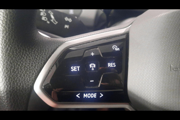 Volkswagen ID.3 45 kWh Pure SOH 89% | App Connect | Navigatie | 18" | Privacy Glass | Demo TH