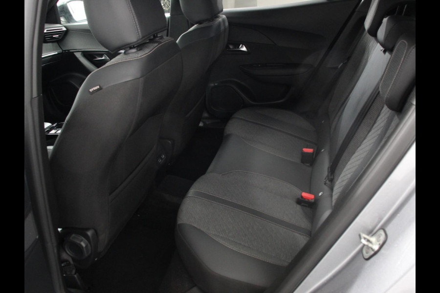 Peugeot 2008 1.2 Hybrid 145 pk Automaat Allure Navigatie Apple Carplay/Android Auto Climate Control Dab Led Parkeer sensoren Cruise Control