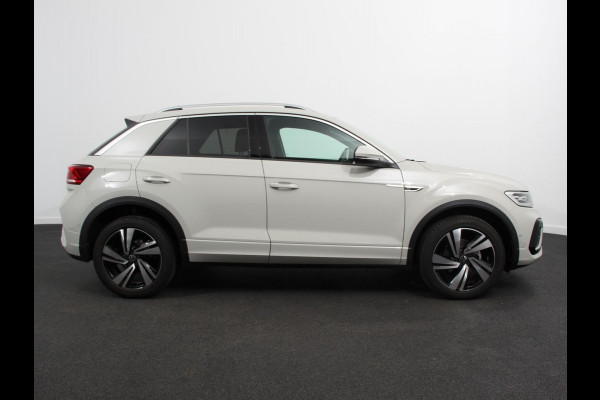 Volkswagen T-Roc 1.5 TSI DSG R-Line + IQ Drive pakket Automaat Navigatie Apple Carplay/Android Auto Climate control Lichtmetalen Velgen Extra Getint Glas LED