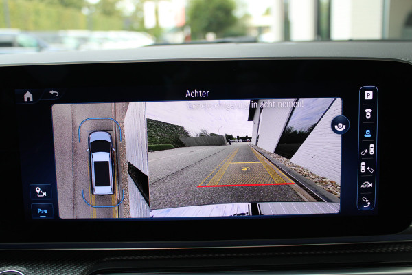 Mercedes-Benz V-Klasse 300d / AMG / Exclusive / DC / 4-matic / Luchtvering / Pano / Elec Stoelen / Burmester / Vol Opties / NIEUWSTAAT.
