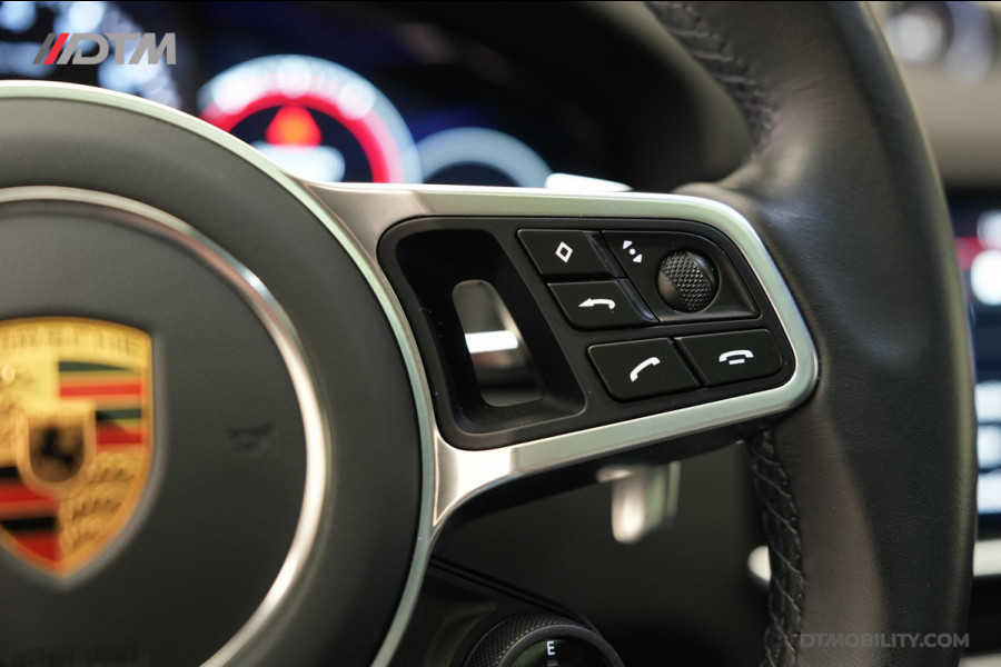 Porsche Cayenne Coupé 3.0 E-Hybrid Platinum Edition | Panorama | Trekhaak
