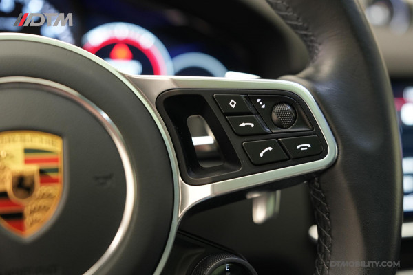Porsche Cayenne Coupé 3.0 E-Hybrid Platinum Edition | Panorama | Trekhaak