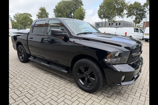 Dodge Ram 1500 CLASSIC 4x4 / Prins LPG / luchtvering achter / trekhaak 3500 kg / 5 persoons / lease vanaf € 619 / cruise en climate control / navigatie / vaste prijs rijklaar € 37.750 ex btw