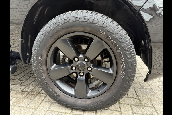 Dodge Ram 1500 CLASSIC 4x4 / Prins LPG / luchtvering achter / trekhaak 3500 kg / 5 persoons / lease vanaf € 619 / cruise en climate control / navigatie / vaste prijs rijklaar € 37.750 ex btw
