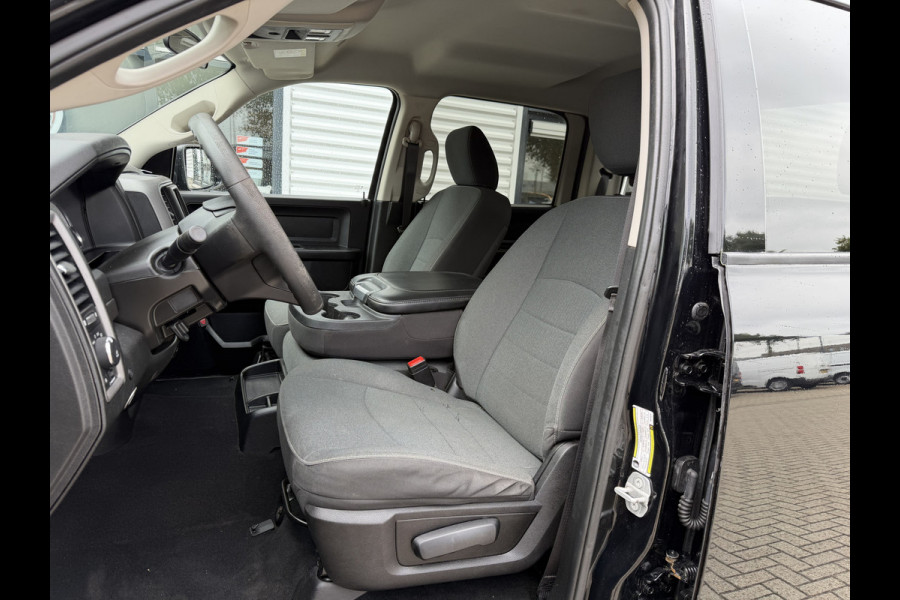 Dodge Ram 1500 CLASSIC 4x4 / Prins LPG / luchtvering achter / trekhaak 3500 kg / 5 persoons / lease vanaf € 619 / cruise en climate control / navigatie / vaste prijs rijklaar € 37.750 ex btw