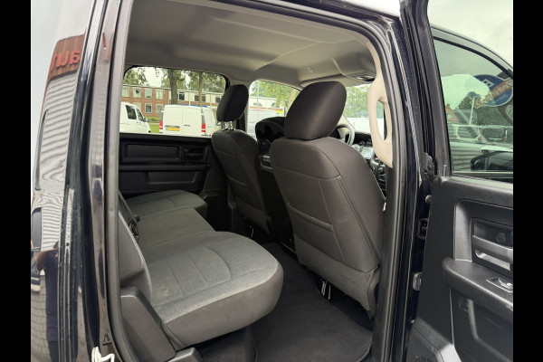 Dodge Ram 1500 CLASSIC 4x4 / Prins LPG / luchtvering achter / trekhaak 3500 kg / 5 persoons / lease vanaf € 619 / cruise en climate control / navigatie / vaste prijs rijklaar € 37.750 ex btw