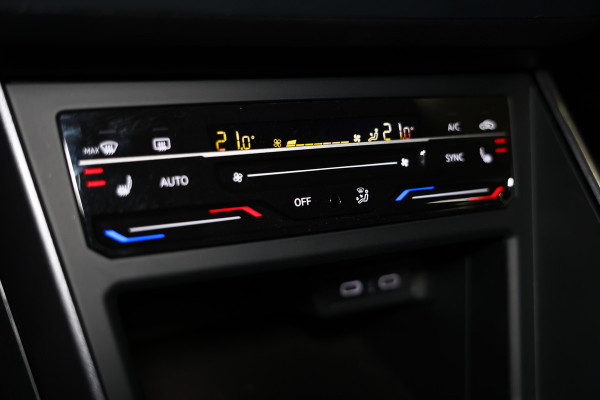 Volkswagen Polo 1.0 TSI Polo CARPLAY NAVI CLIMA CRUISE PDC DAB STOELVW LANE/FRONT ASS '22