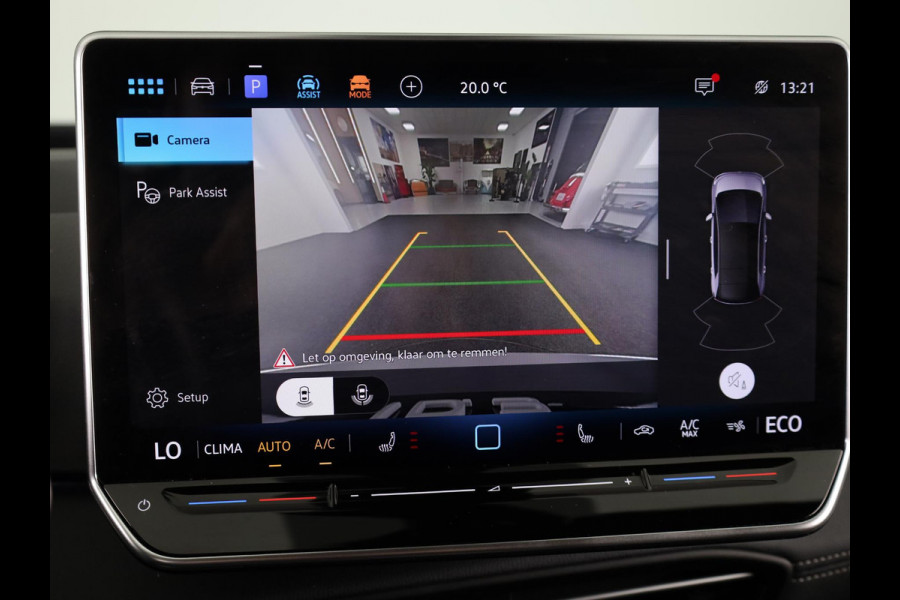 Volkswagen ID.3 Pro Business 59 kWh 204 pk | SOH 98% | Navigatie | Parkeersensoren (Park assist) | Achteruitrijcamera | Keyless | Matrix LED koplampen |