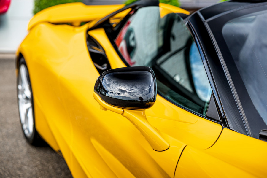 McLaren 750S Spider / Vulcano Yellow / Lift System / Elektrochromic Roof / Bowers & Wilkens Sound / Apple Carplay / 360 Camera