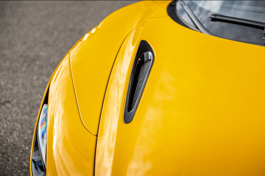 McLaren 750S Spider / Vulcano Yellow / Lift System / Elektrochromic Roof / Bowers & Wilkens Sound / Apple Carplay / 360 Camera