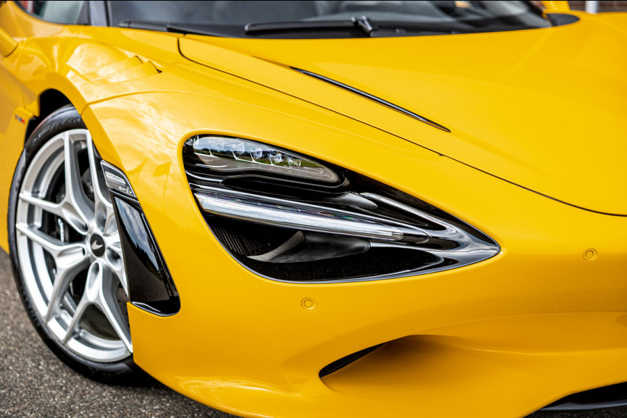 McLaren 750S Spider / Vulcano Yellow / Lift System / Elektrochromic Roof / Bowers & Wilkens Sound / Apple Carplay / 360 Camera