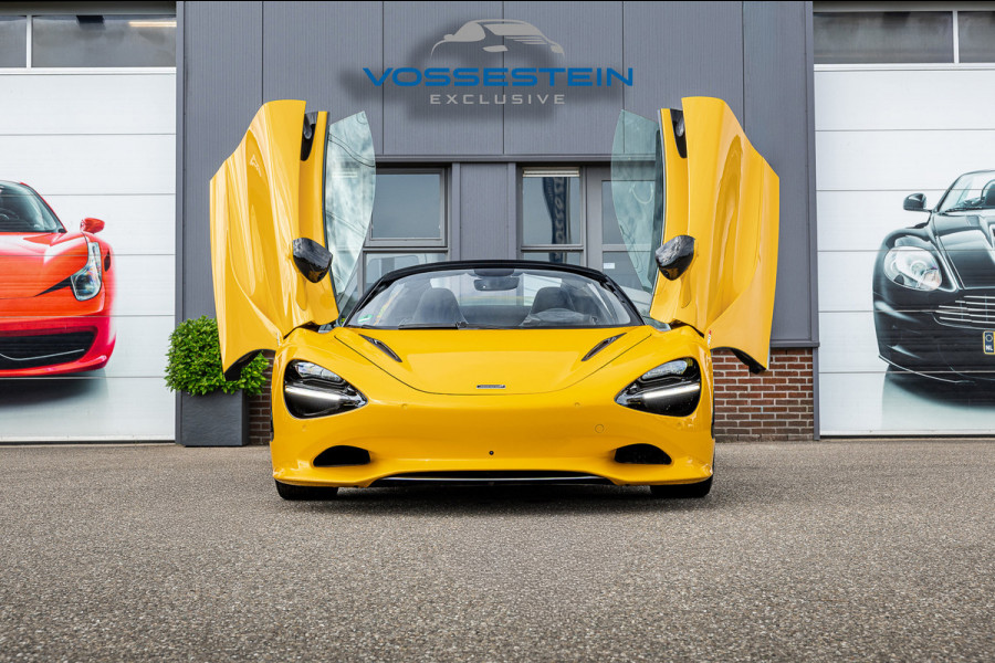 McLaren 750S Spider / Vulcano Yellow / Lift System / Elektrochromic Roof / Bowers & Wilkens Sound / Apple Carplay / 360 Camera