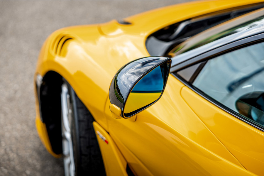 McLaren 750S Spider / Vulcano Yellow / Lift System / Elektrochromic Roof / Bowers & Wilkens Sound / Apple Carplay / 360 Camera