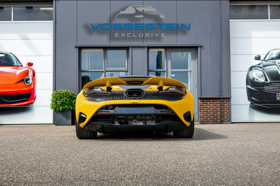 McLaren 750S Spider / Vulcano Yellow / Lift System / Elektrochromic Roof / Bowers & Wilkens Sound / Apple Carplay / 360 Camera